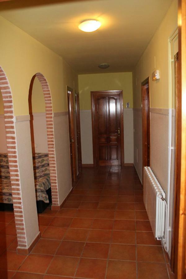 Alojamiento Rural Sierra Luz Ribatajadilla Exterior foto